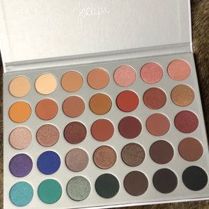 Morphe Brushes x Jaclyn Hill Palette